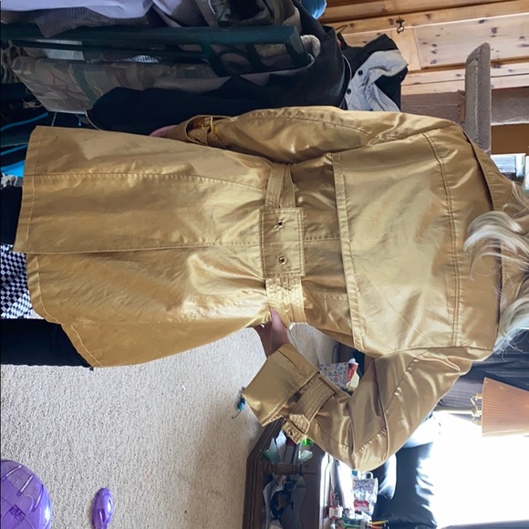 Designer Hilary Radley gold petticoat - Picture 2 of 5